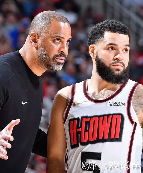 记者：加兰和鲁杰里无法让西蒙尼满意，马竞冬窗优先签左后卫