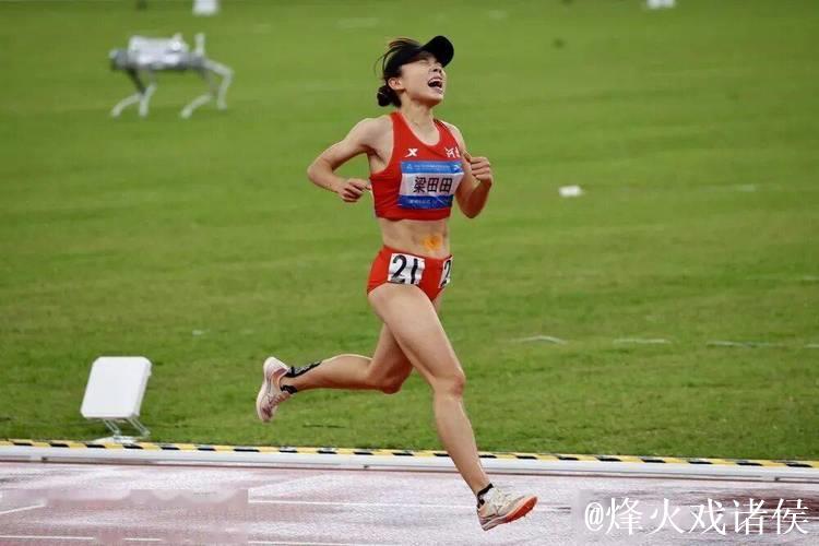 全运会女子5000米决赛 河南选手梁田田勇夺冠军 全运会女子5000米决赛 河南选手梁田田勇夺冠军
