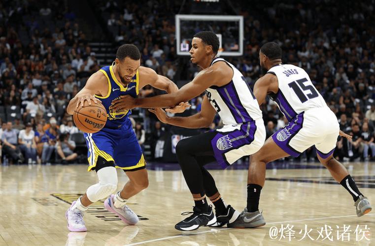 希尔德7记三分轰下27分，库里贡献20分，勇士狂胜爵士41分